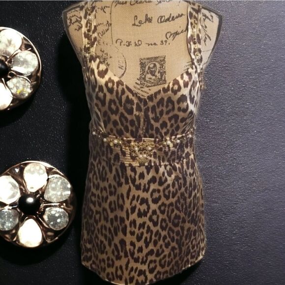 Cristina V Leopard print top - Picture 1 of 9